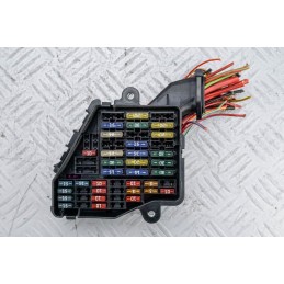 SCATOLA FUSIBILI PORTA FUSIBILIERA AUDI A4 2.0 BENZINA ANNO 97-01 COD 8D1941824  2400000009163