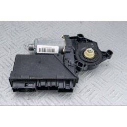 MOTORINO ALZAVETRO ALZACRISTAL. ANT DX AUDI A4 BERLINA ANNO 97-01 COD 8E0959902A  2400000009169