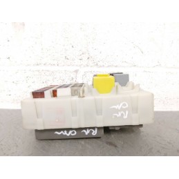CENTRALINA PORTAFUSIBILI FORD FOCUS DEL 2002 COD. 2M5T14A073BC  2400000107347