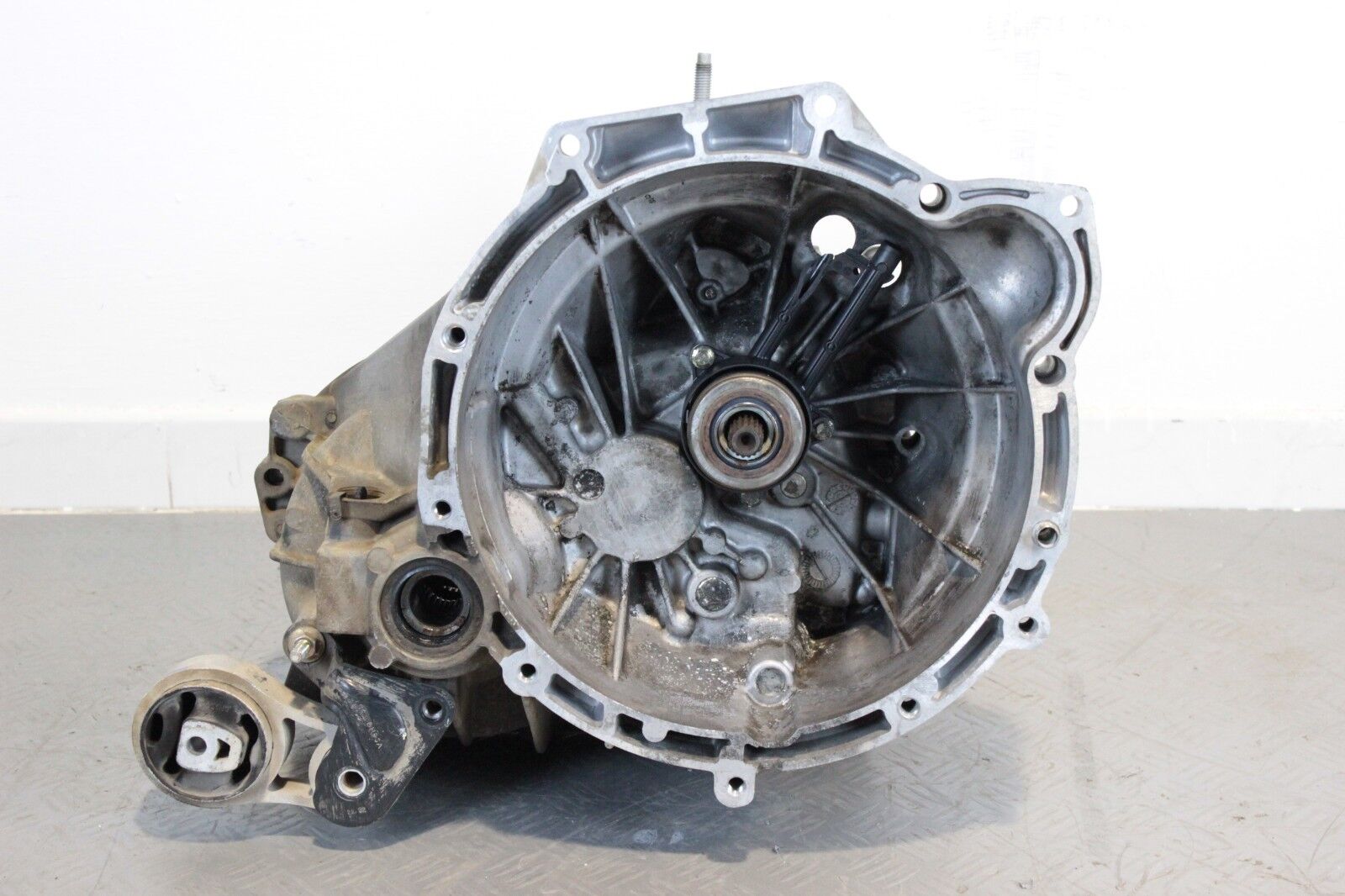 1165 CAMBIO MANUALE FORD FIESTA 1.4 BENZ DAL 2002 AL 2008 5 MARCE
