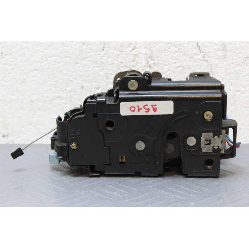 CHIUSURA CENTALIZZATA ELETTRICA ANT. DX VW GOLF 5, TOURAN DAL 2003 AL 2008  2400000009510