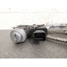 MOTORINO ALZAVETRO ALZACRISTALLO ANT. DX OPEL CORSA C 5P DEL 2001 COD. 09113364  2400000111047