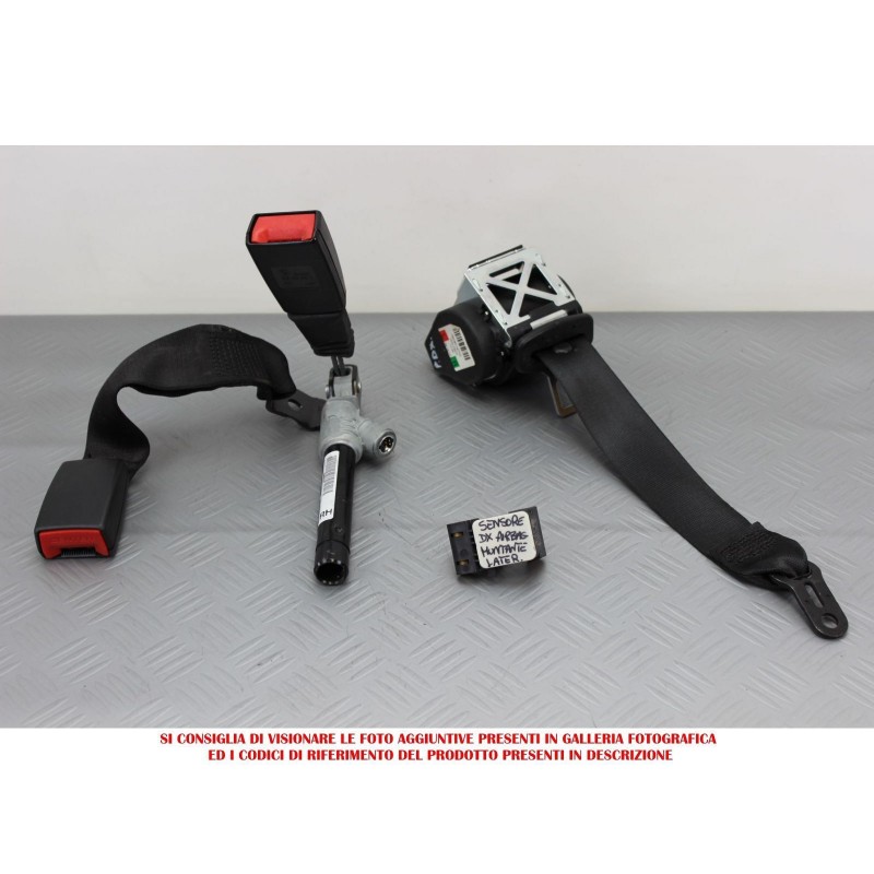 Cintura di sicurezza post. Dx BMW 320 E91 dal 2005 - 2012 cod.0606019700 6911003  2400000005438