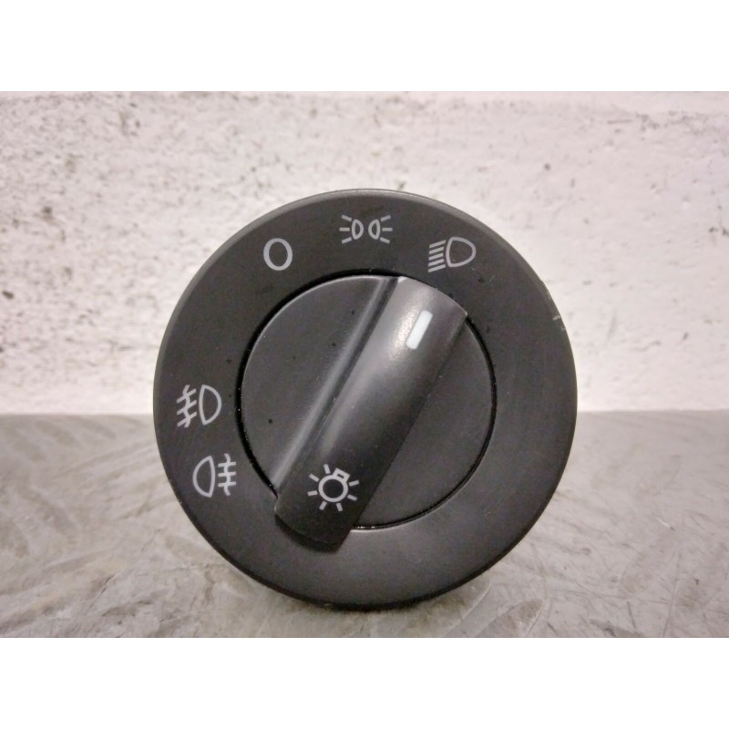 COMANDO REGOLAZIONE LUCI FARI VW POLO 9N DEL 2004  2400000115540