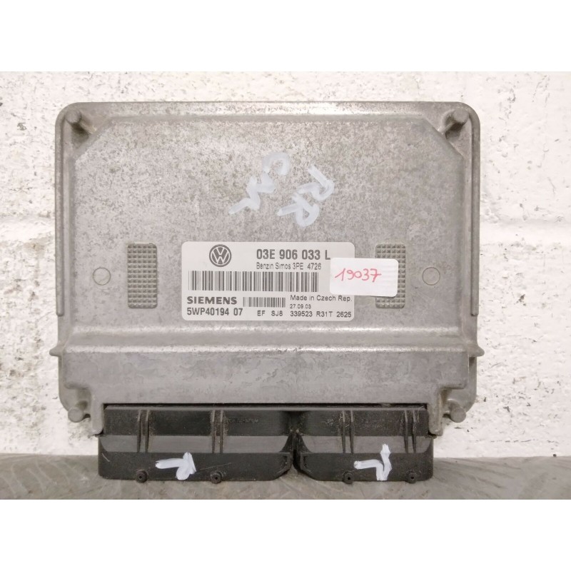 CENTRALINA MOTORE VW POLO 1.2 B. DEL 2004 COD. 03E906033L  2400000115564