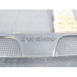 PEDANE BATTITACCO DESTRA SINISTRA KIA SORENTO DEL 2006  2400000116837