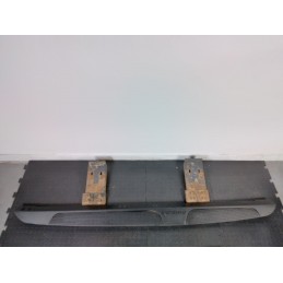 PEDANE BATTITACCO DESTRA SINISTRA KIA SORENTO DEL 2006  2400000116837