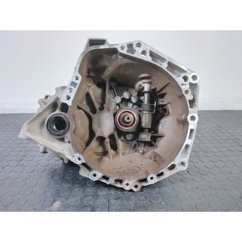CAMBIO MANUALE 5 MARCE TOYOTA AYGO 1.0 BENZINA CODICE MOTORE 1KRFE  2400000117216