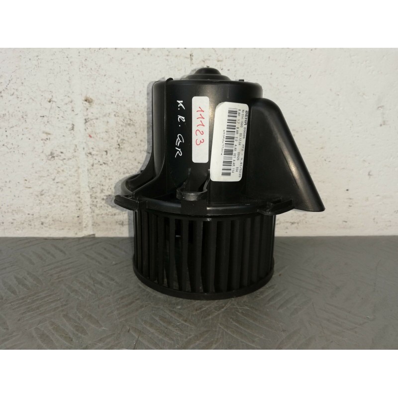 VENTOLA RISCALDAMENTO ABITACOLO CITROEN C4 BERLINA DAL 2004 AL 2010 COD.B9506  2400000036401