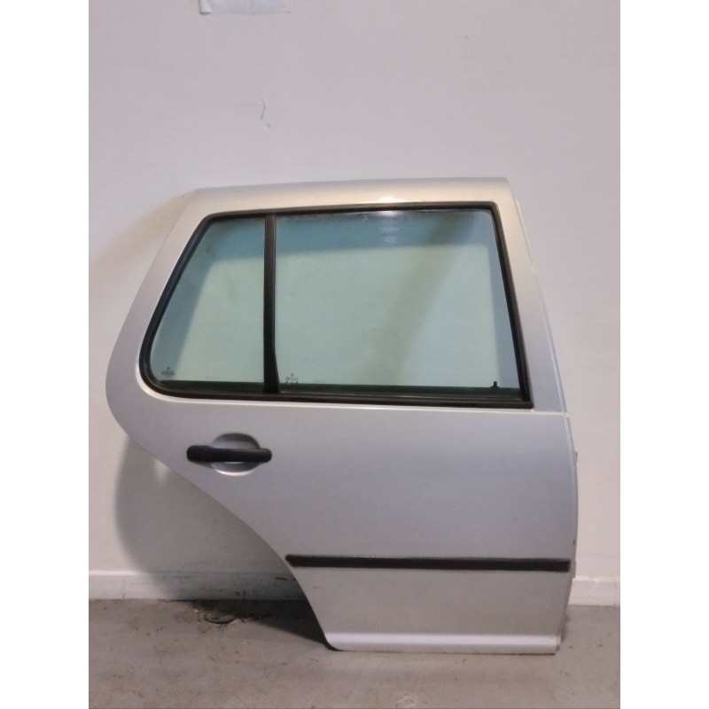 SPORTELLO POSTERIORE DESTRO VW GOLF IV DAL 1997 AL 2007  2400000105305