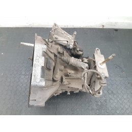 Cambio manuale 5 marce Lancia Ypsilon 1.3 MJT 51kw motore: 188a9000 del 2005  1665647779185