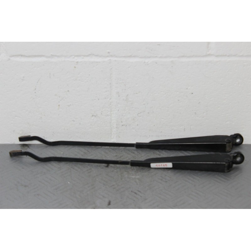 COPPIA BRACCETTI TERGICRISTALLI ANT. VOLVO POLAR 940 DAL 1990 AL 1998  2400000010145