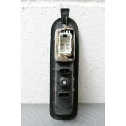 PULSANTE ALZAVETRI ALZACRSISTALLI POST. SX RENAULT MEGANE SW DAL 2002 AL 2010  2400000010023