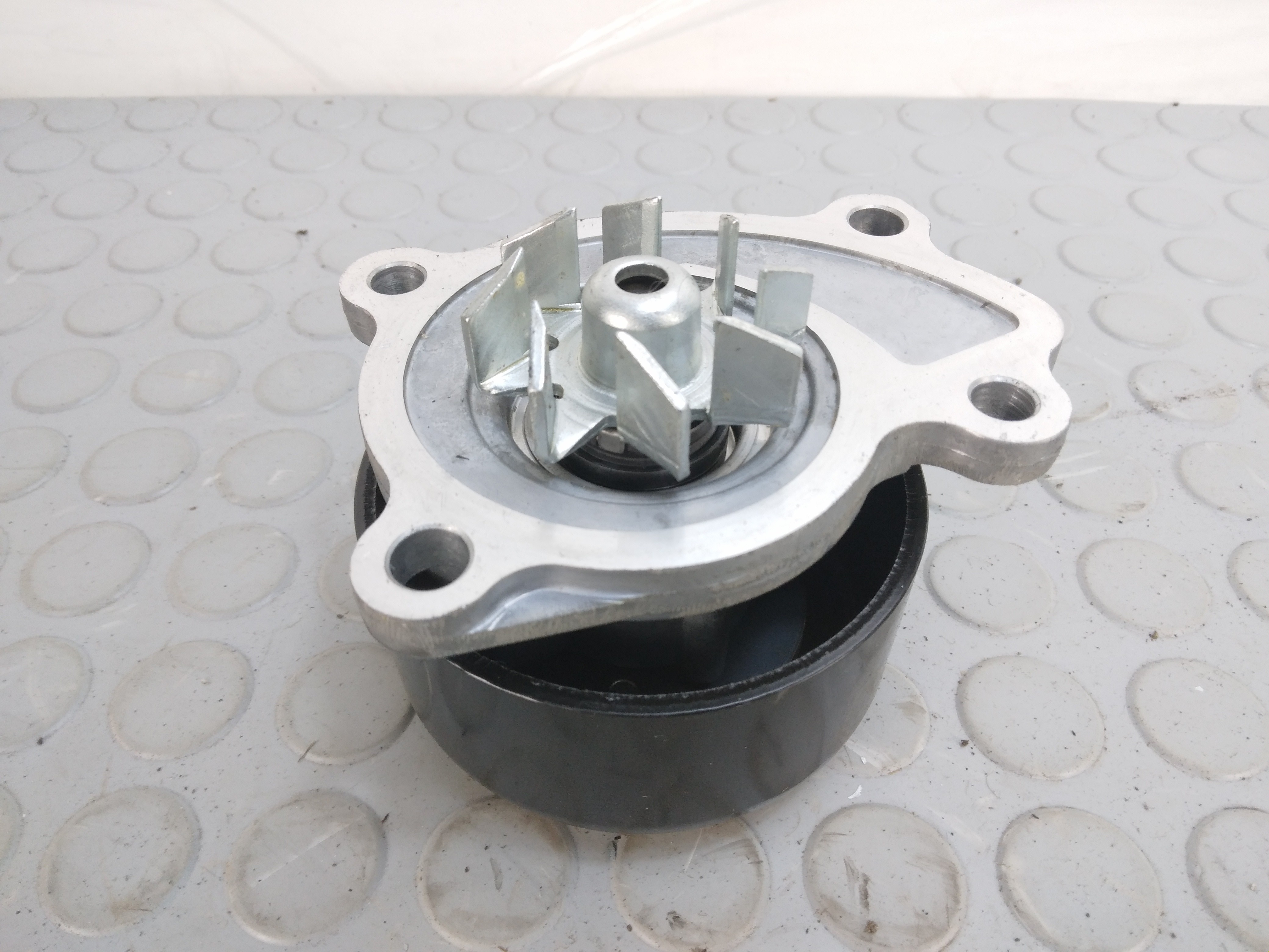 10014 Pompa acqua Motore Renault H5F400 1.2 Tce cod 210106094