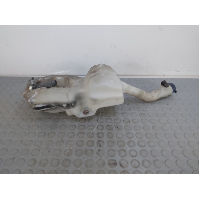 Vaschetta liquido Tergicristalli Fiat 500 del 2007  1677498660031