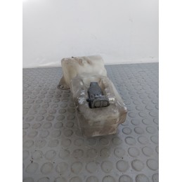 Vaschetta liquido Tergicristalli Fiat 500 del 2007  1677498660031