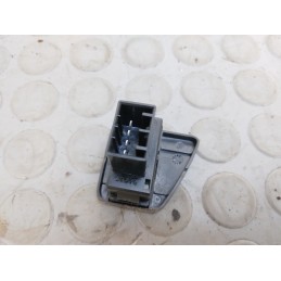 Pulsantiera alzavetro ant sx Fiat 500 del 2009  1677768443609
