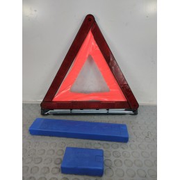 Triangolo Bmw Serie 1 E87 del 2005 cod 1095457  1677853014981