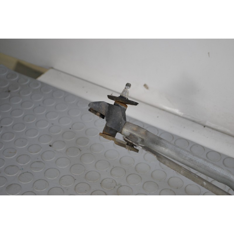 Motorino tergicristallo ant Renault Clio del 2002 II serie cod 53562802  1678370899037