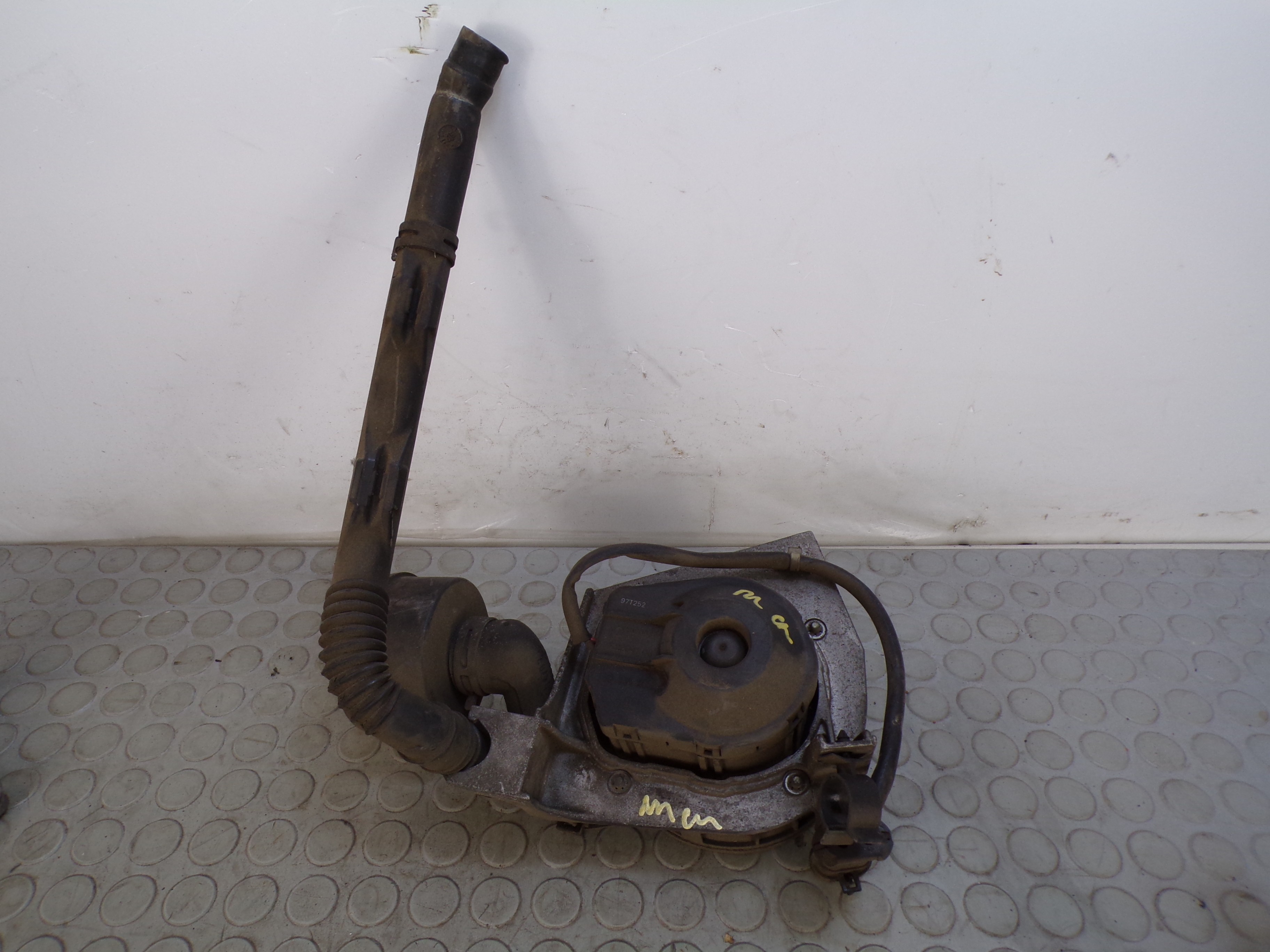 10975 Pompa acqua Opel Corsa B del 1995 cod 90531962