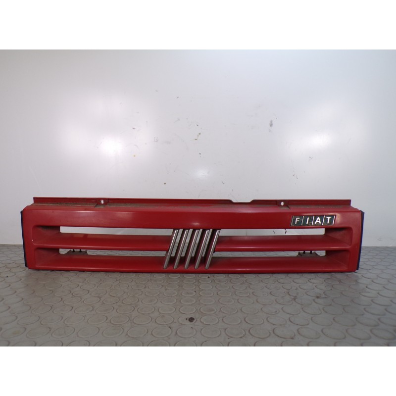 Mascherina griglia anteriore Fiat Uno del 1994  1680526499138
