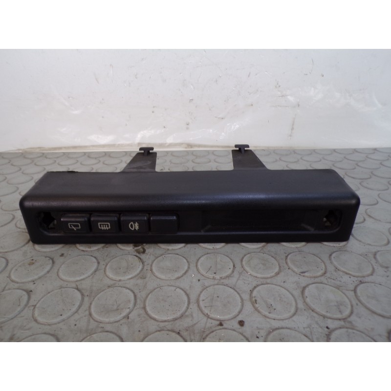 Pulsantiera centrale Fiat Uno del 1984  1680527874057