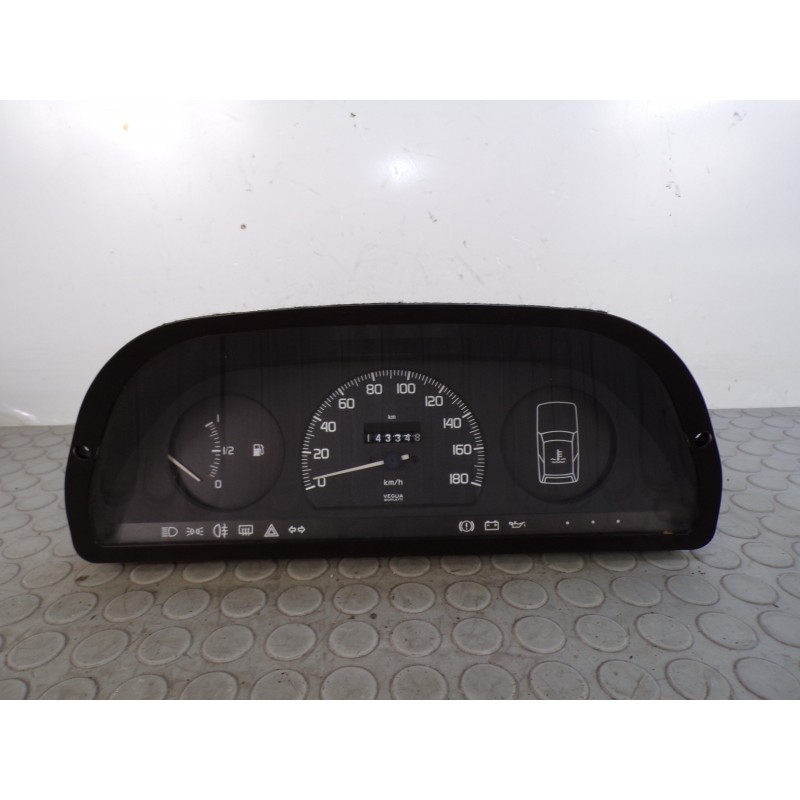 Contachilometri quadro strumenti Fiat Uno del 1984  1680528197384