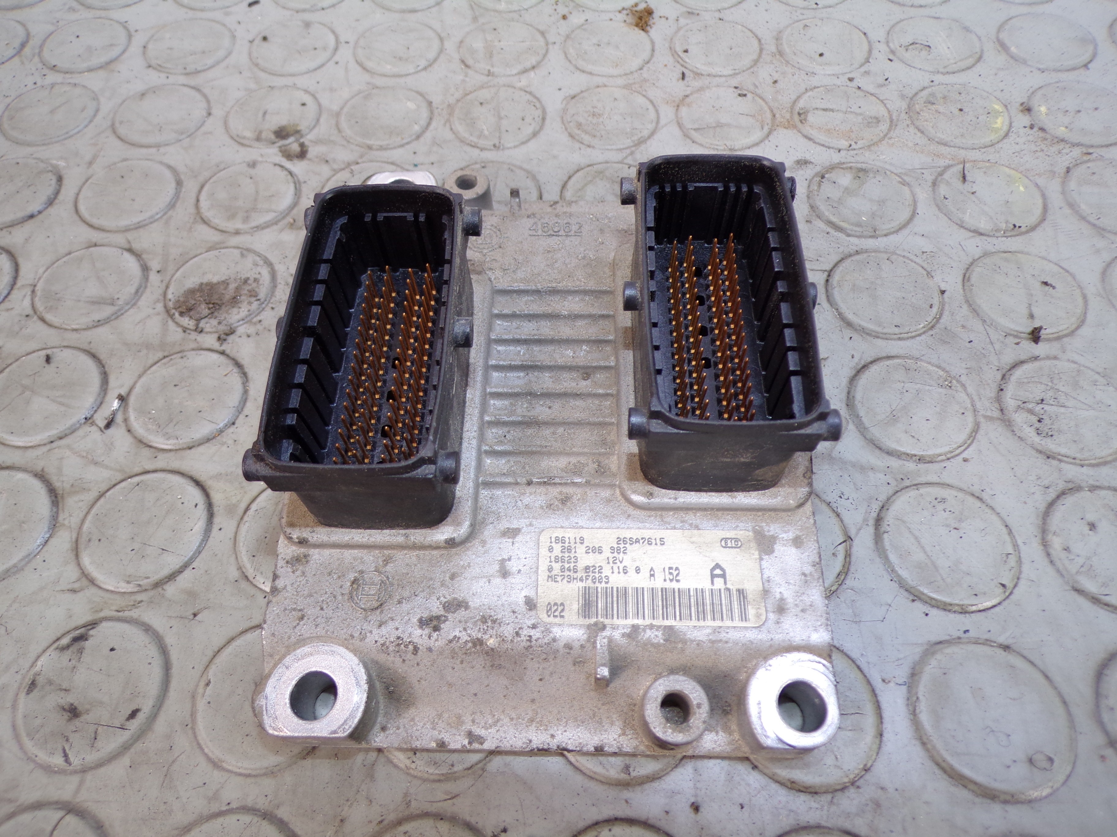 11241 Centralina motore Fiat Punto 1.2 b del 2005 cod 0261206982