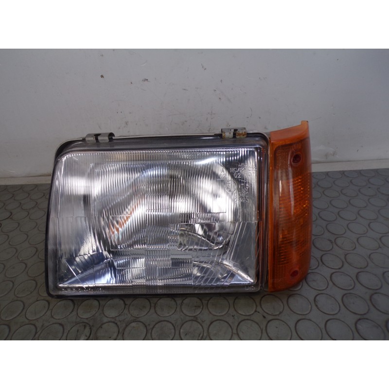 Faro fanale proiettore ant sx Seat Marbella dal 1986 al 1998  1684161820586
