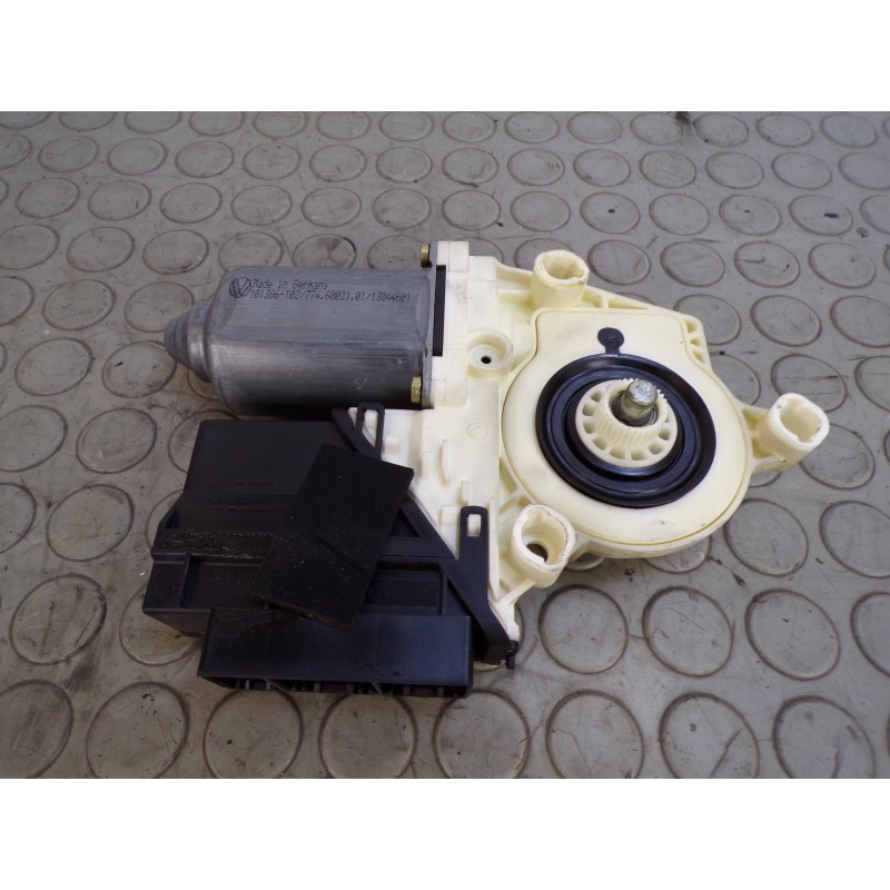 Motorino alzavetro ant dx Seat Ibiza III 3 porte dal 2002 al 2009 cod 101386-102  1685018792308