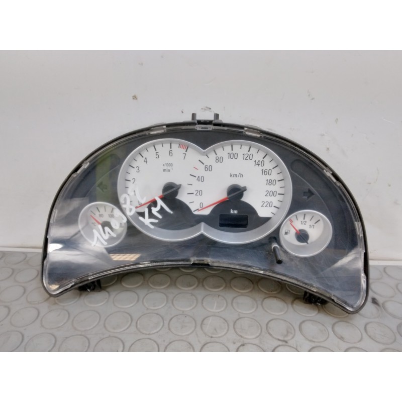 Contachilometri quadro strumenti Opel Corsa C 1.2 b dal 2000 al 2006 cod 13173357wl 140.982km  1685455176143