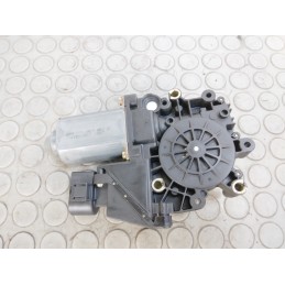 Motorino alzavetro ant sx Audi A4 B5 dal 1994 al 2001 cod 8d0959801d  1687185588449