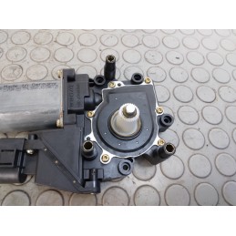 Motorino alzavetro post dx Audi A4 B5 dal 1994 al 2001 cod 8d0959802e  1687186756823
