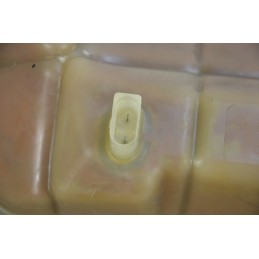 Vaschetta acqua radiatore Audi A4 B5 dal 1994 al 2001 cod 8d0121403j  1687247674332
