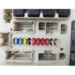 CENTRALINA PORTA FUSIBILI NISSAN NOTE DAL 2004 AL 2013  2400000001027