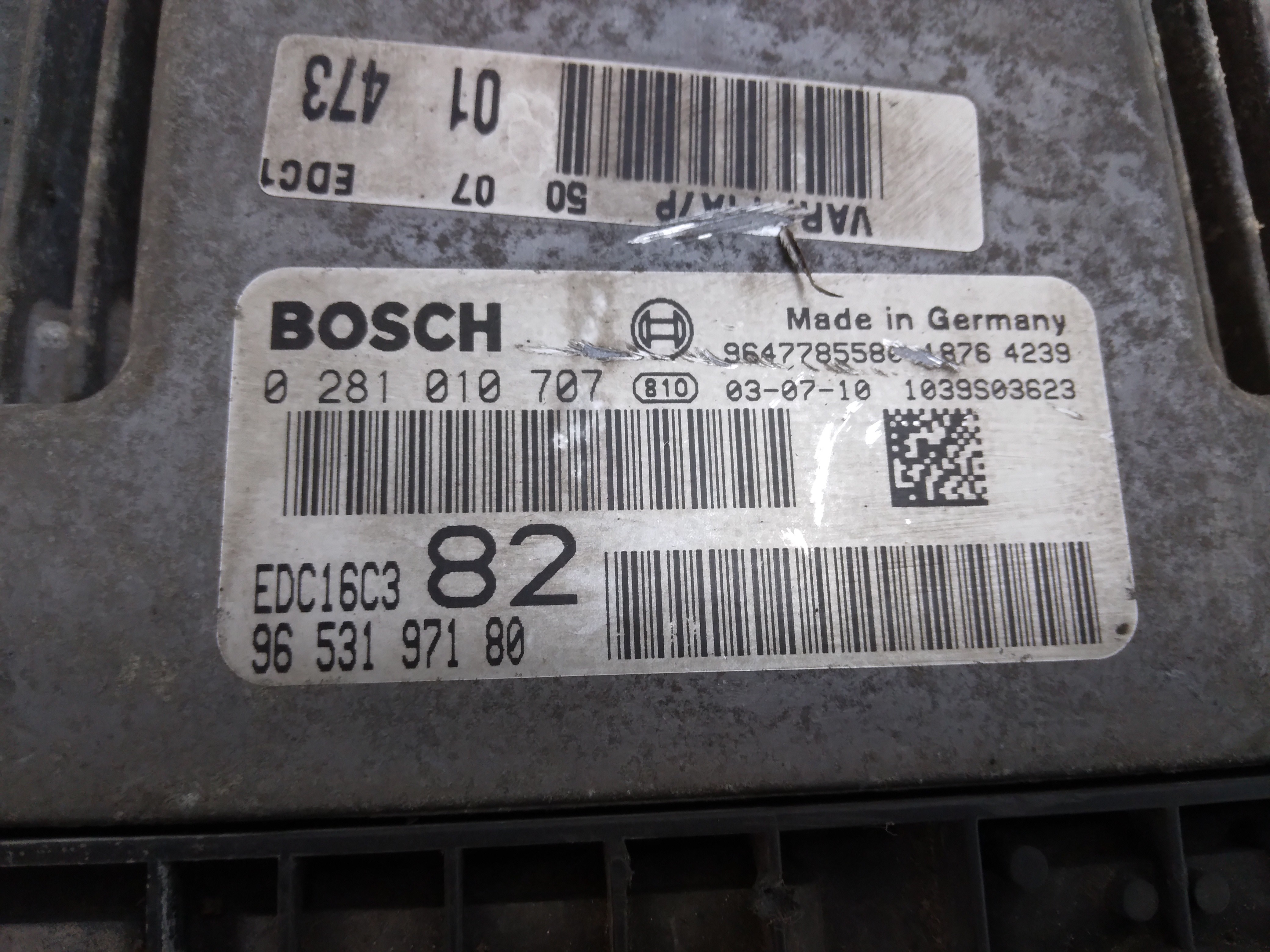 11981 Centralina motore Peugeot 206 1.4 d dal 2000 al 2007 cod 9653197180 028101