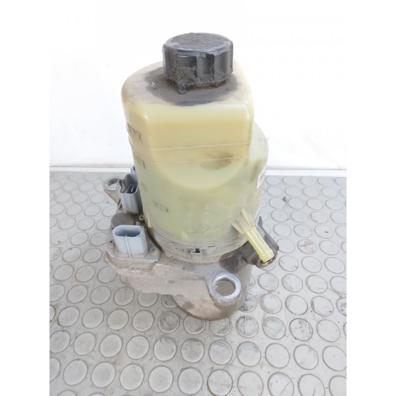 Pompa idroguida servosterzo Ford Focus II serie 1.6 d dal 2004 al 2011 cod 4m513k514ad  1687440376149
