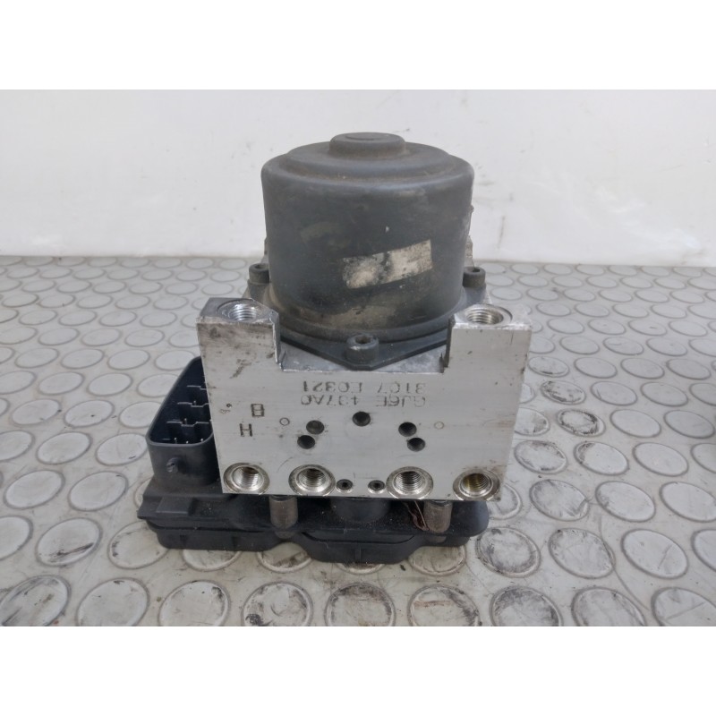 Centralina pompa abs Mazda 6 2.0 d dal 2002 al 2008 cod gj6e437a0  1688549512162