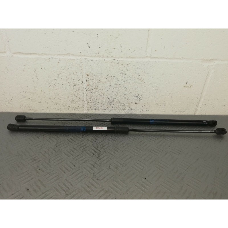 COPPIA PISTONCINI PORTELLONE POST. OPEL CORSA D 5 PORTE DAL 2006 AL 2014  2400000004578