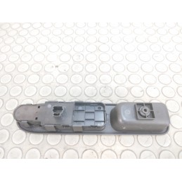 Pulsantiera alzavetro ant sx Peugeot 307 dal 2001 al 2006 cod 53269706  1688640518803