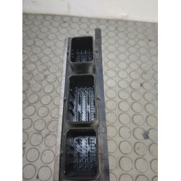 Centralina motore Renault Clio III serie 1.5 dci dal 2005 al 2013 cod 8200399038 8200619409  1688741845488