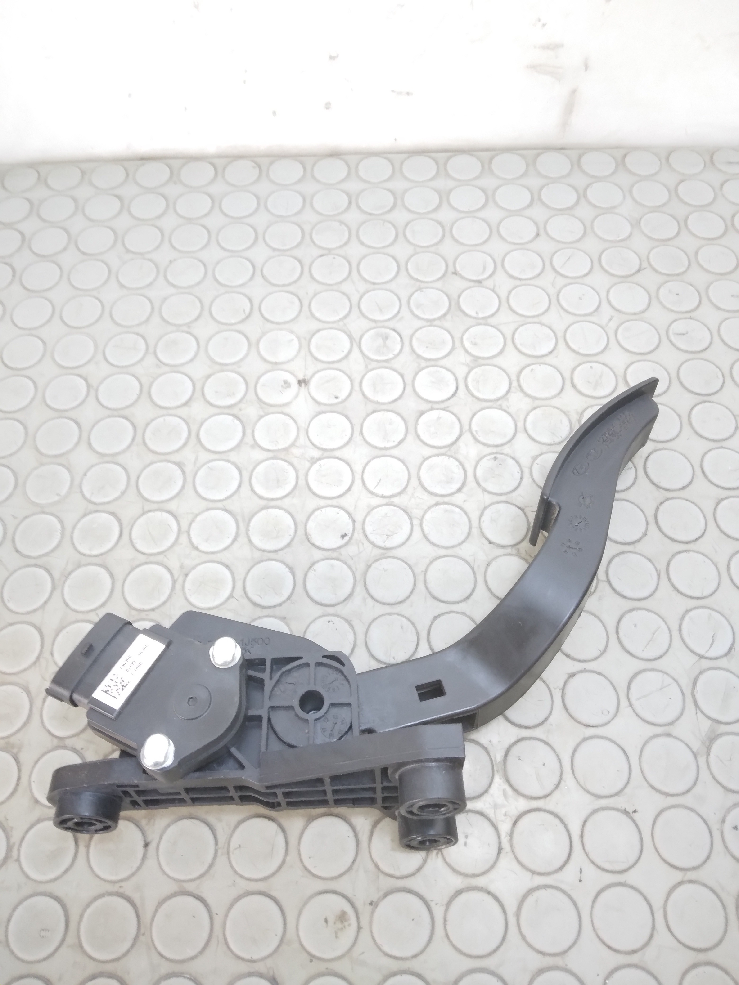 12371 Pedale acceleratore Hyundai i20 1.2 b dal 2007 al 2013 cod 35190-4a700