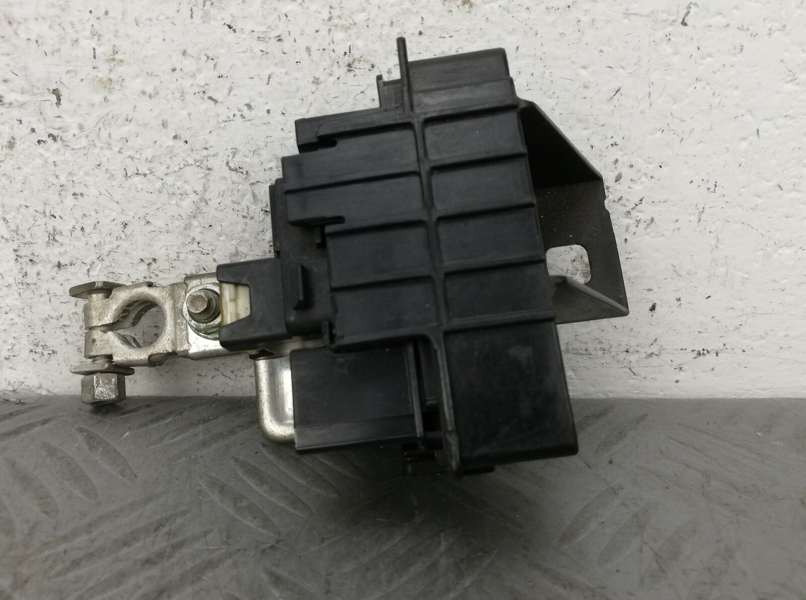 1695 CENTRALINA RELE’ BATTERIA  TOYOTA PRIUS HYBRID 1.5 B DAL 2004 AL 2010