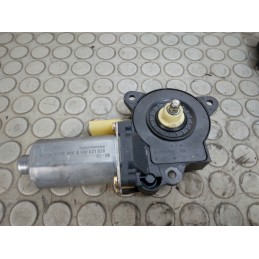 Motorino alzavetro ant dx Ford Fusion dal 2002 al 2009 cod 0130821939  1689675259211
