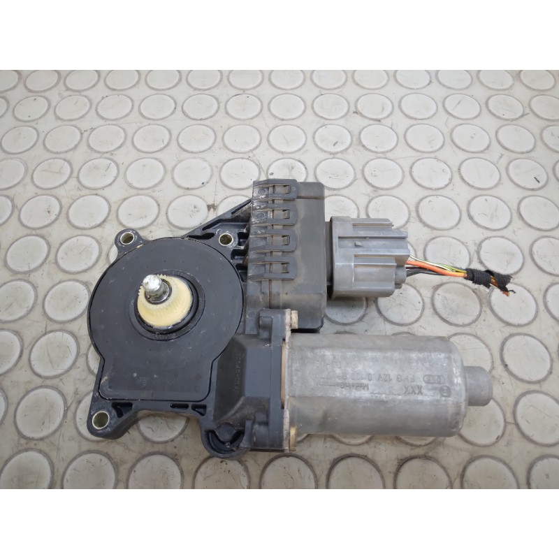 Motorino alzavetro ant sx Ford Mondeo dal 2000 al 2007 cod 0130821770  1689773029174