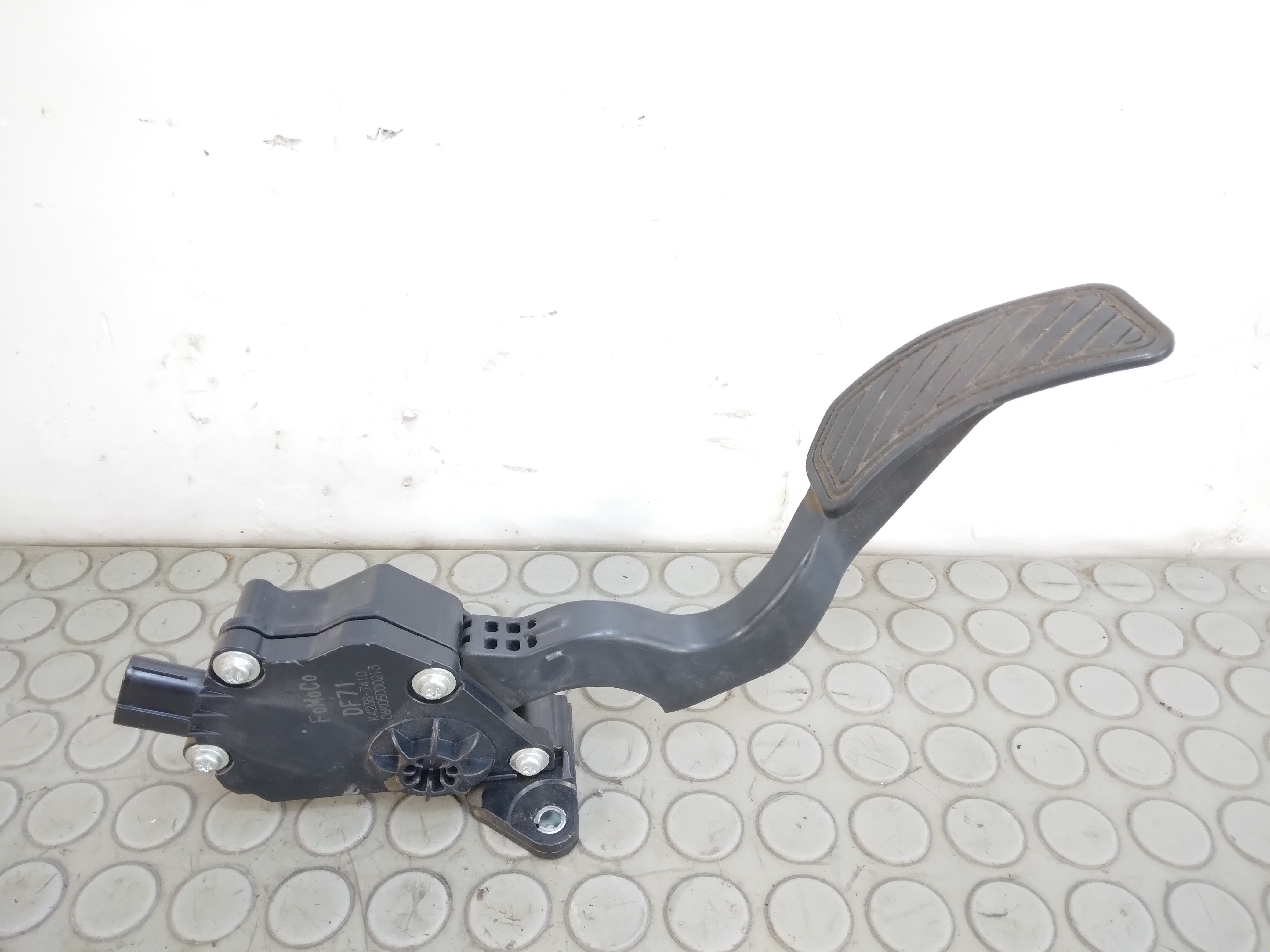 12515 Pedale acceleratore Mazda 2 dal 2007 al 2014 cod k4238-7410