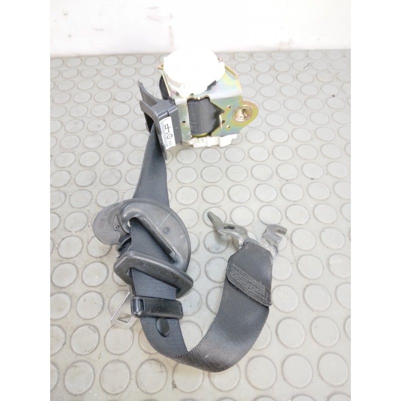 Cintura di sicurezza ant dx Bmw Serie 1 E87 dal 2005 al 2014 cod 33052212  1690295495200