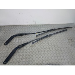 Braccetti tergicristalli dx sx Bmw Serie 1 E87 dal 2005 al 2017  1690297670995