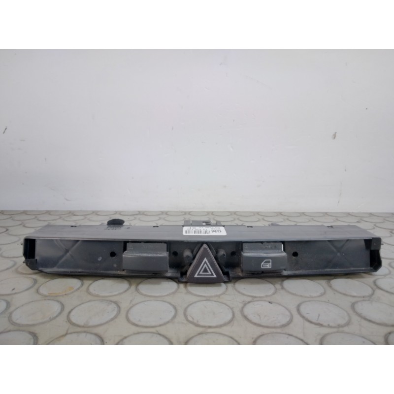 Pulsantiera centrale 4 frecce Opel Zafira B dal 2008 al 2014 cod 13100105  1694078525443