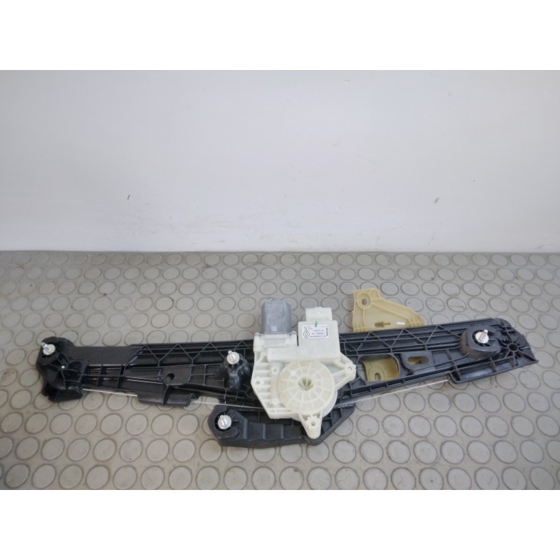 Motorino alzavetro ant dx Renault Captur dal 2019 in poi cod 807203293r  1694096379752